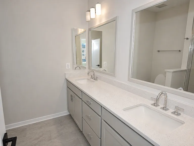 42126 Hazel Grove Ter — Photo 44