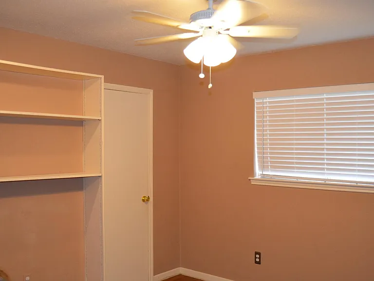 3214 Hunters Glen Dr — Photo 14