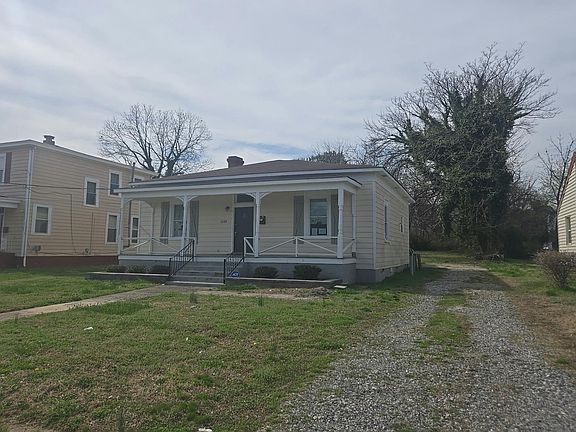 2nd image of 1118 Hilton Pl
