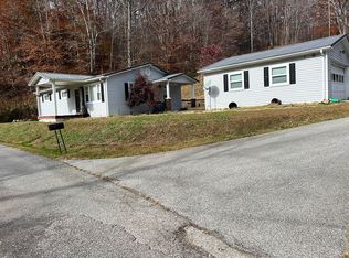 245 Buckeye Frk, Sod, WV 25564