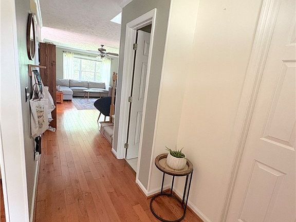 2nd image of 247 Richmond Park Dr