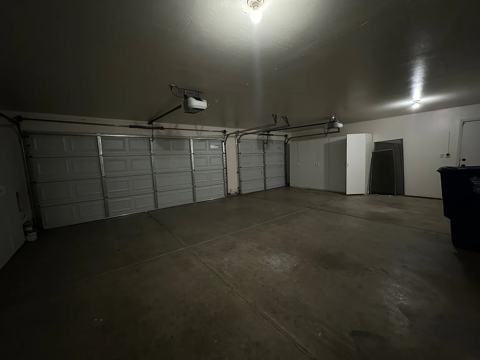 4 bed, 2.5 bath, $4,189 — Photo 3