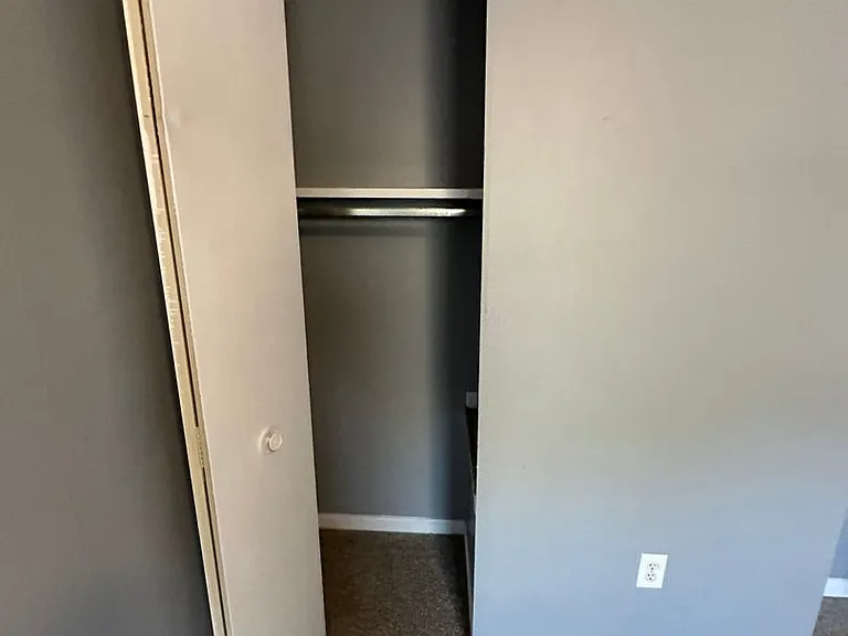 2115 Binford Ln — Photo 18