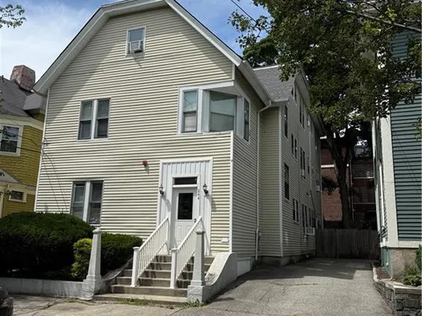 244 Bowen St, Providence, RI 02906