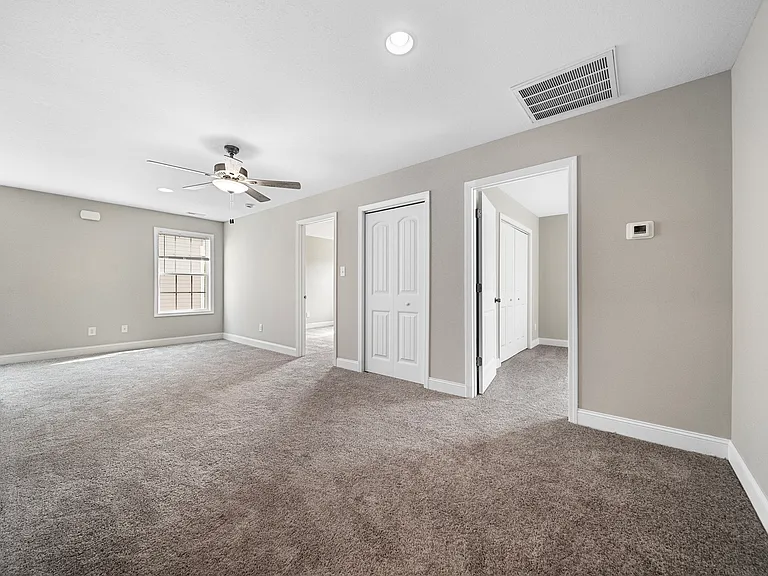 4740 Stoneyhurst Ln — Photo 19