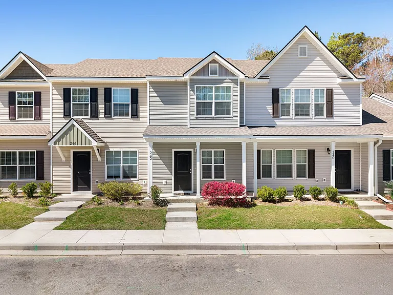 242 Admiration Ave — Photo 22