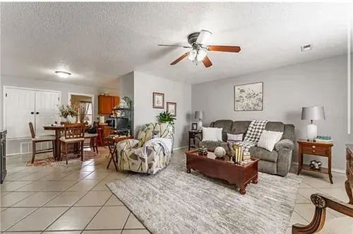 3304 Southwest Landau Court Photo 1