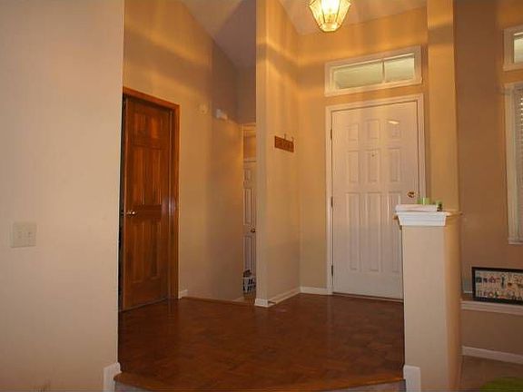 Large open entrance!