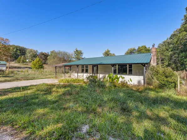 891 S Dogwood Dr, Berea, KY 40403