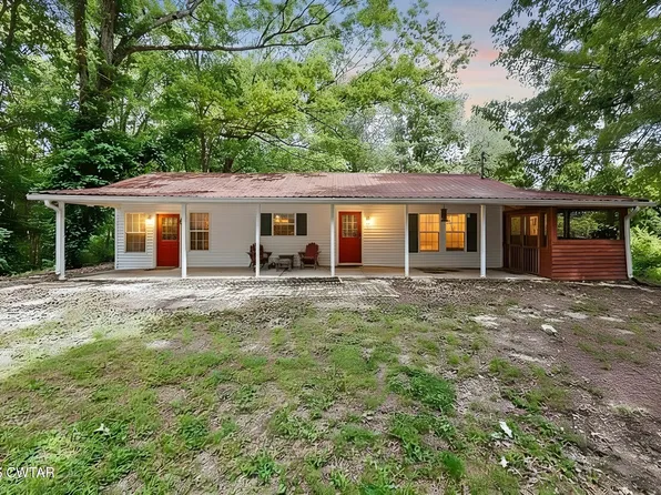 2950 Law Rd, Lexington, TN 38351
