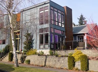 1516 NE 77th St, Seattle, WA 98115