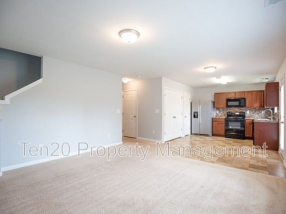 5th image of 316 Irish Ln