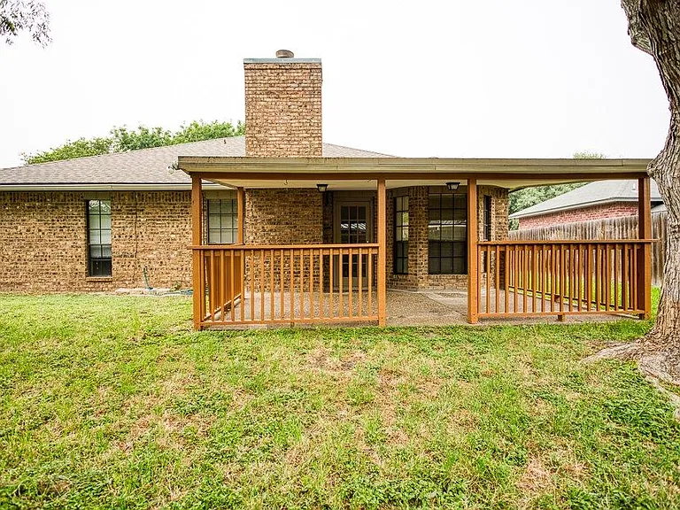 2322 Willow Dr — Photo 35