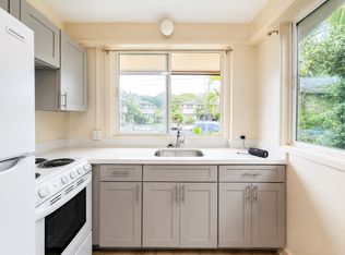 726 Kihapai Pl #A, Kailua, HI 96734