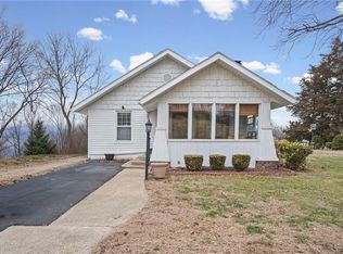 1019 Price Blvd, Atchison, KS 66002