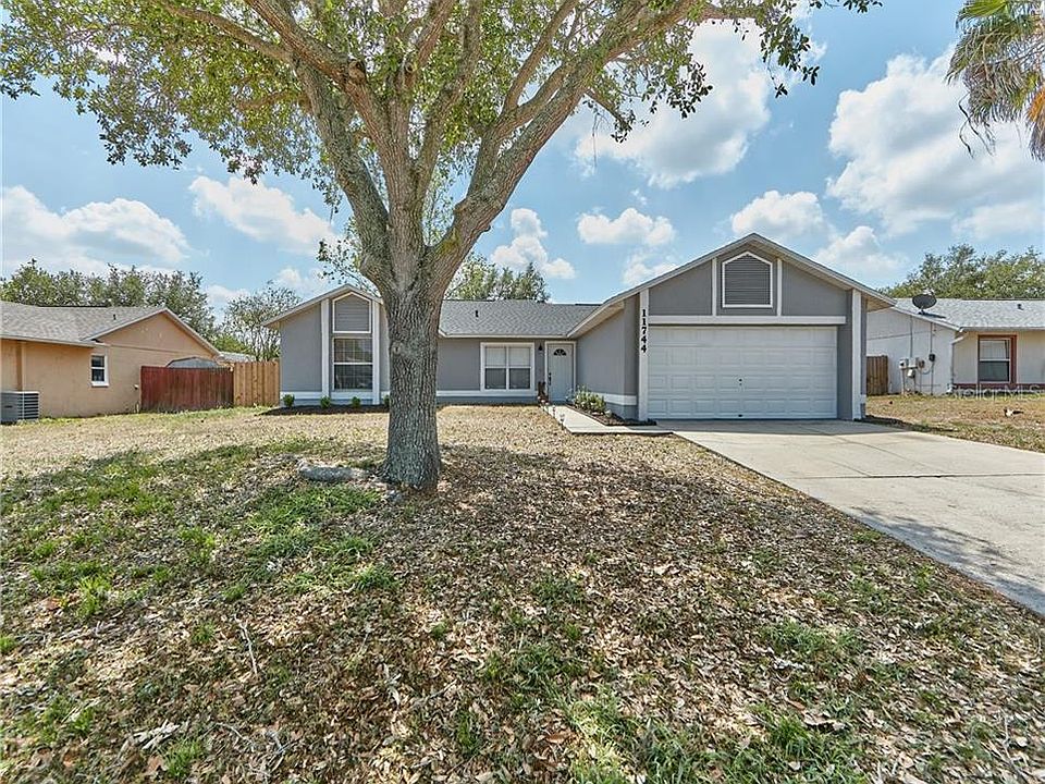 1st image of 11744 Caruso Dr