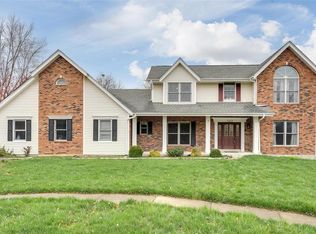 322 Meadow Place Ct, Saint Charles, MO 63303