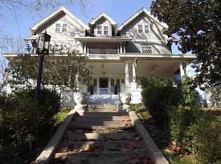 850 Somerset Dr, Charleston, WV