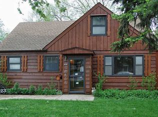 2523 S Scott St, Des Plaines, IL 60018