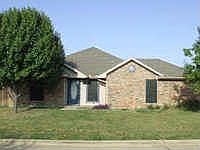1st image of 316 Peachtree Ln