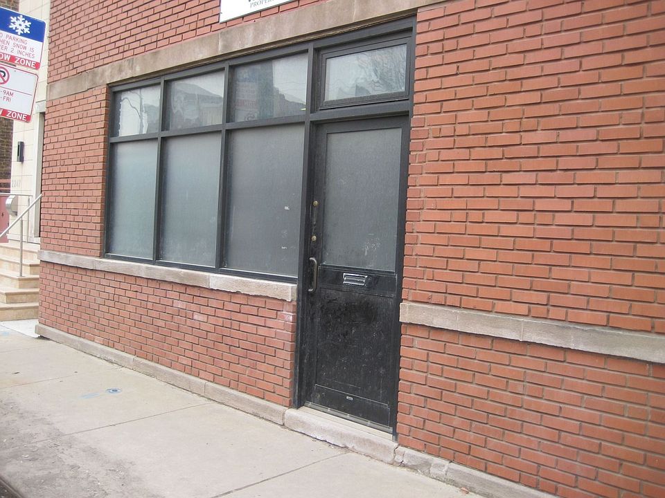 1st image of 2251 W Grand Ave
