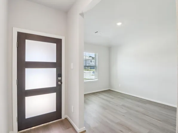 16273 Parish Pointe Ct, Conroe, TX 77302