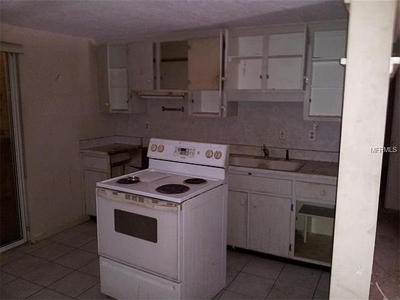4th image of 3037 Arapaho St