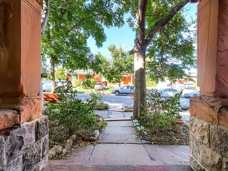 2136 W 28th Ave — Photo 2