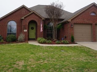 2504 Indian Hills Dr, Little Elm, TX 75068