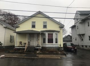 29 Walnut St, East Providence, RI 02914