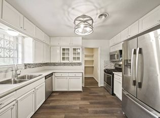 8302 Braeburn Valley Dr, Houston, TX 77074