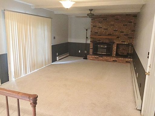 3rd image of 17444 Starlite Dr