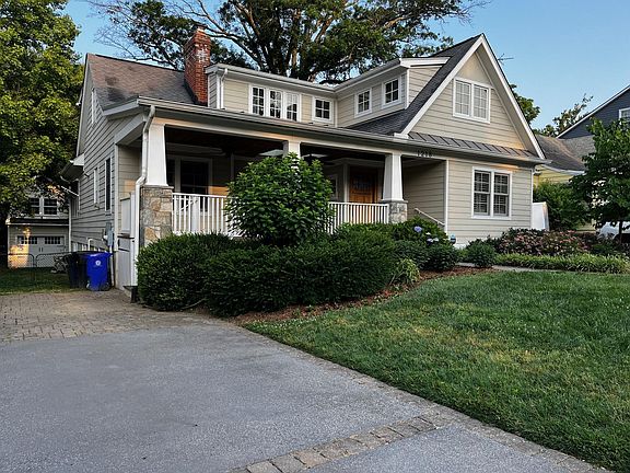 Three car parking on driveway. Additional street parking by permit.