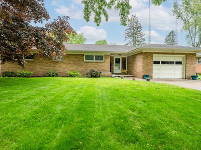 334 Hoover Ave, Benton Harbor, MI, 49022