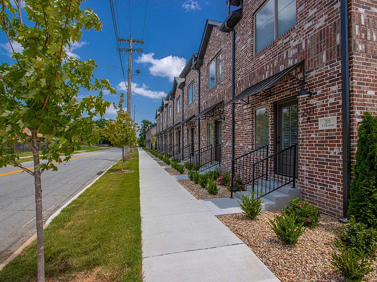 SOMA Area, Little Rock - 2 Bedroom - New Construction Luxury Townhomes — Photo 14