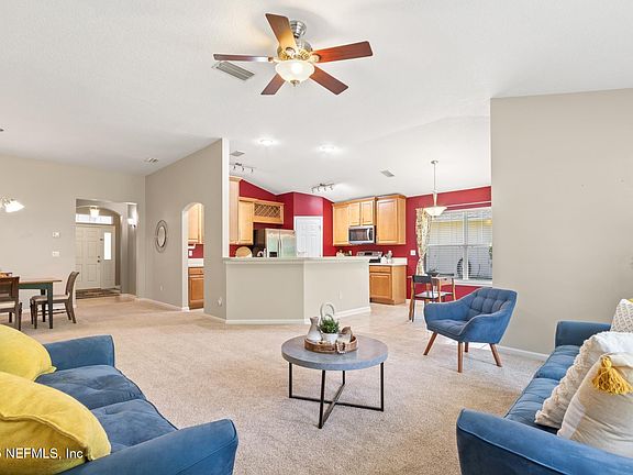 4th image of 1517 REMINGTON Way