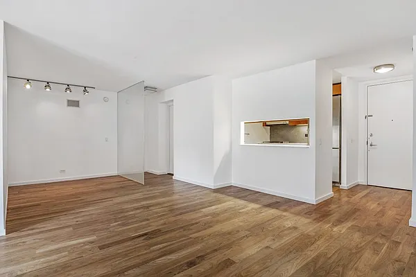 Sold by MYC & Associates, Inc | media 4