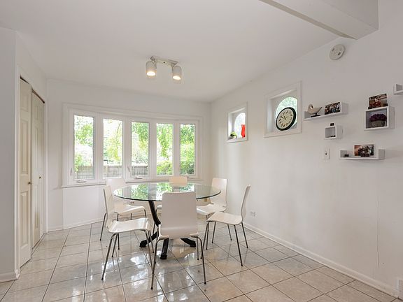 5th image of 3902 White Cloud Dr
