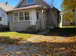 1616 Illinois Ave, Lansing, MI