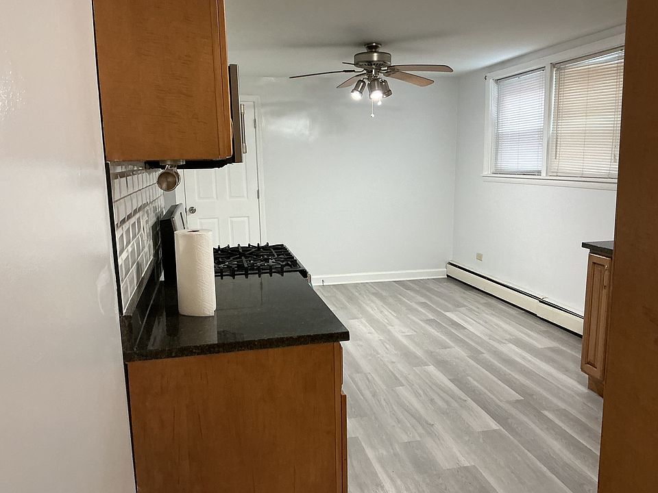 Dining-Room/Kitchen