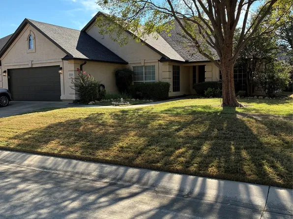 10009 Hanford Dr, Denton, TX 76207