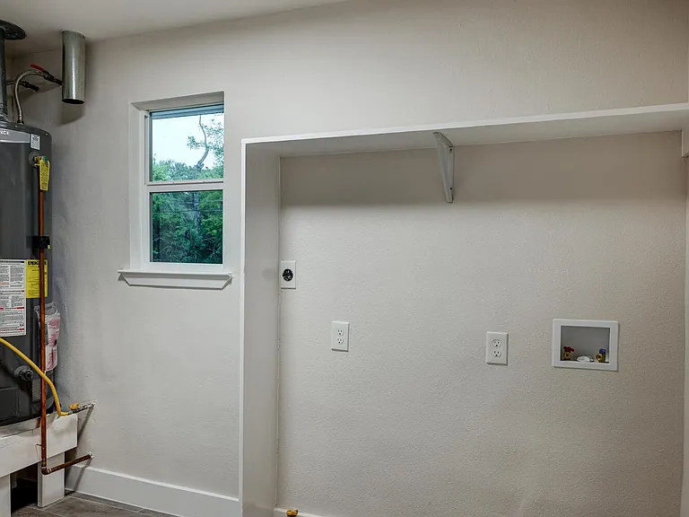 5001 Cottonwood Cir #B — Photo 16