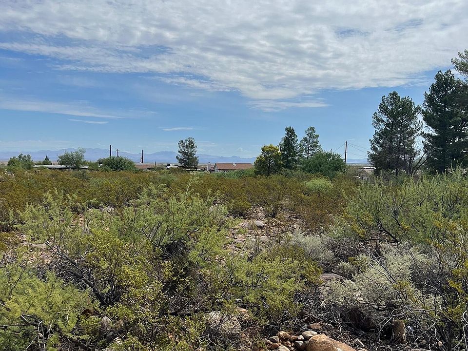 1st image of S Pueblo Dr