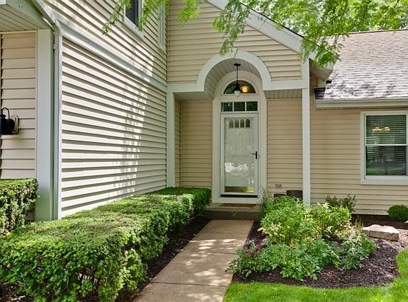 2nd image of 429 Evergreen Dr