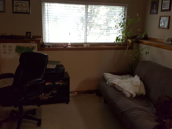 5th image of 536 NW Panther Dr