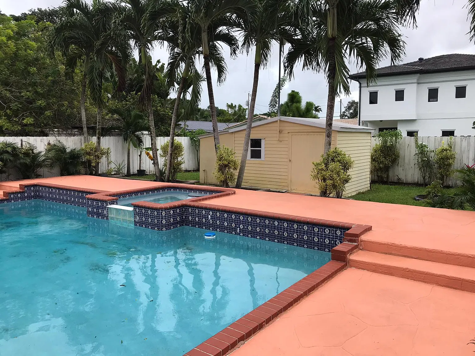 3 bed, 2000 sqft, $5,500 — Photo 3