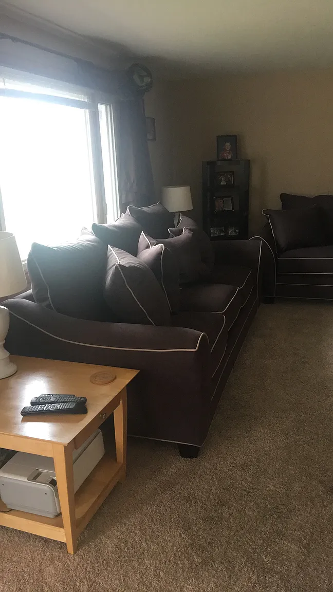 132 Morris Cir photo 1