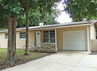 2274 Robinhood Trl, South Daytona, FL 32119