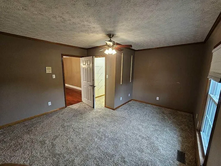 1505 Old Loganville Rd — Photo 16