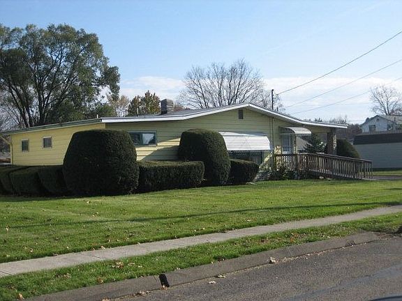 2nd image of 210 N Hulett Ave